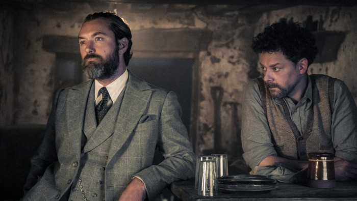 Di China, Dialog Gay di Film Fantastic Beast 3 Terpaksa Dihapus!